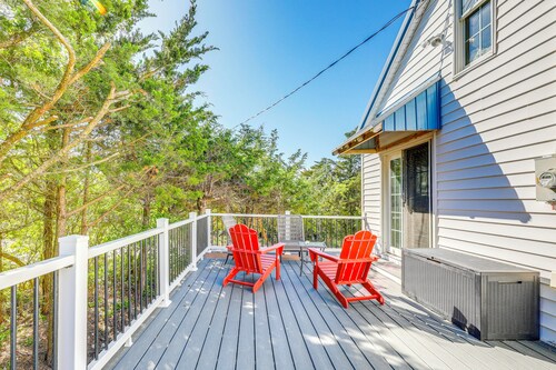 Walk to Broadkill Beach: Sleek Family Home w/ Deck