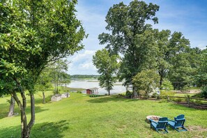 House (3 Bedrooms) | Interior - Hot Tub + Fire Pits: Waterfront Lake Anna Escape! (Louisa)