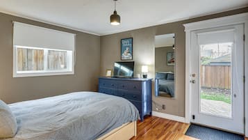 House (1 Bedroom) | Interior