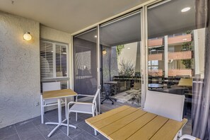 Apartment (1 Bedroom) | Interior - Renovated, Walkable! Old Town Condo w/ Pool Access (Scottsdale)