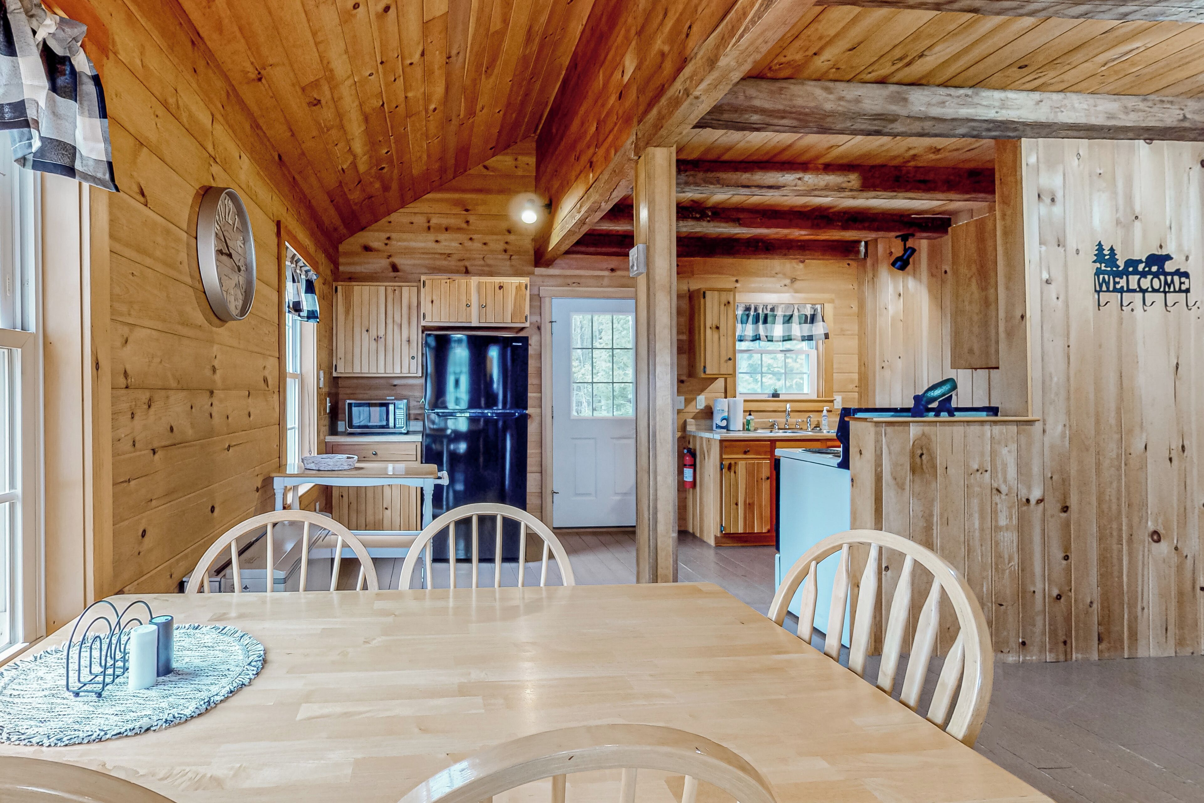 المنشأة من الداخل