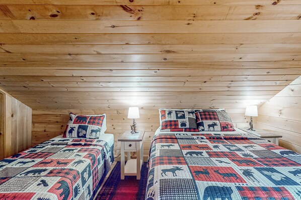 Interior - 3BR Lakefront Dog-friendly w/ Floating Dock (Dexter)