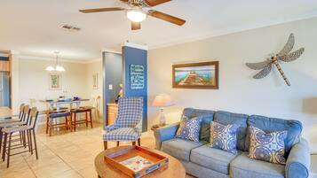 Apartment (2 Bedrooms) | Front of property
