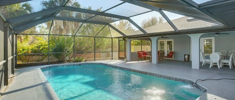 House (4 Bedrooms) | Front of property