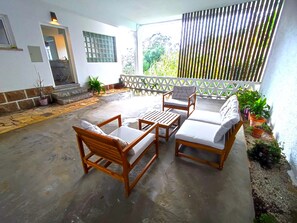 Terrace/patio - Cascais, Family retreat in a 2-bedroom apartment with sea views, Malveira da Serra, Cascais (Alcabideche)