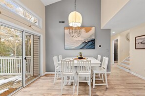 Dining - 4 Bedroom condo w/ access to great amenities! (Bethany Beach)