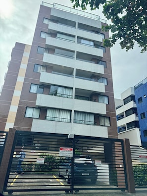 Exterior - Cozy NEW apartment in Ondina (Salvador)