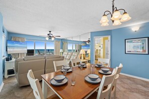 Dining - GD 211: Coastal Escape - Where the Gulf Becomes Home! (Fort Walton Beach)
