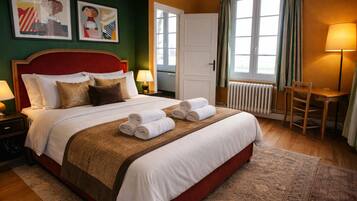 7 slaapkamers, een strijkplank/strijkijzer, internet, beddengoed