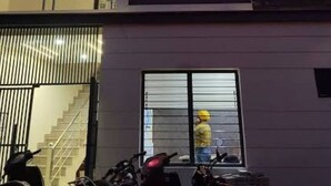 A building with a sign that reads "Dream Lounge." - Dream Lounge (Jalandhar)