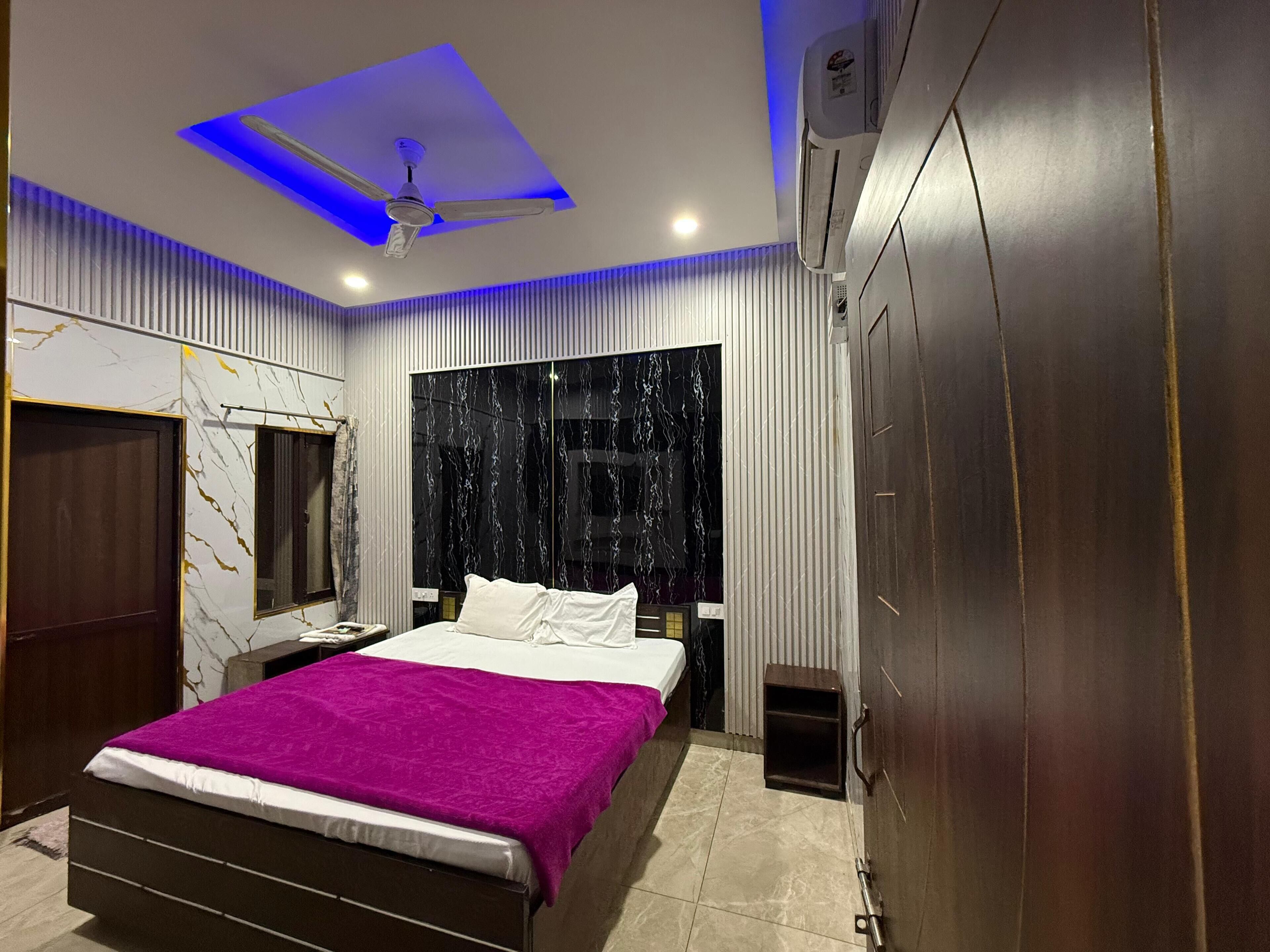 Quarto premium | Wi-Fi de cortesia, roupa de cama