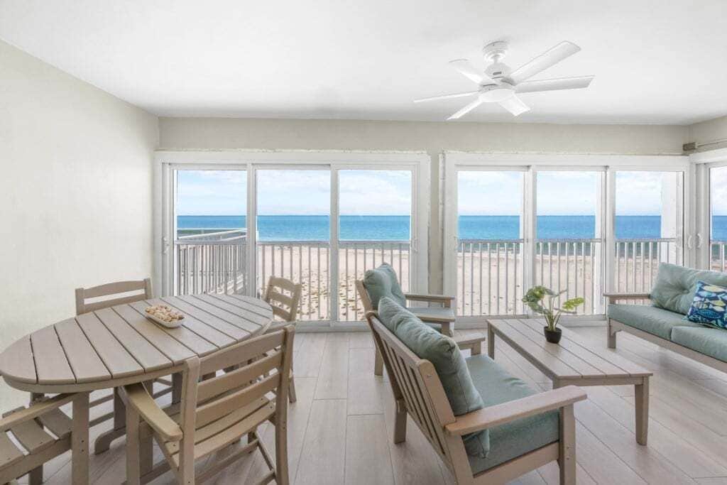 Condo, 2 Bedrooms | Interior