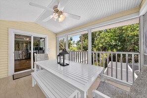 House, 4 Bedrooms | Outdoor dining - Bird Of Paradise 4 Bedroom Home (Captiva)