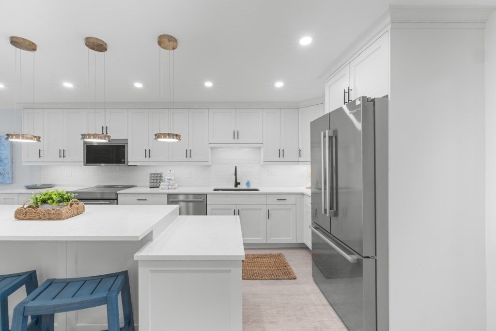 Condo, 2 Bedrooms | Private kitchen