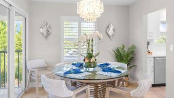 Appartamento, 2 camere da letto | Ristoranti