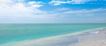 Beach Villas 2514 2 Bedroom Condo