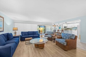 Condo, 3 Bedrooms | Living area - Kings Crown 211 3 Bedroom Condo (Sanibel)