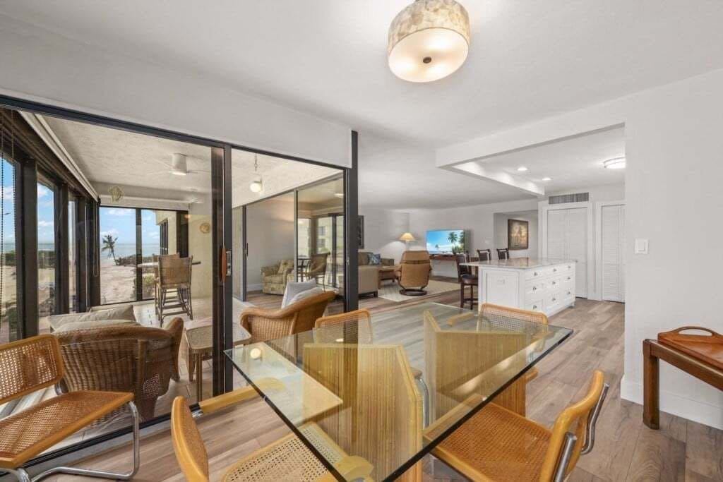 Condo, 2 Bedrooms | Interior