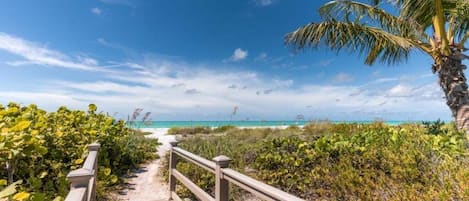 Appart'hôtel, 2 chambres | Plage