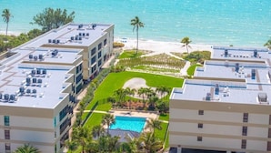 Condo, 2 phòng ngủ | Ngoại thất