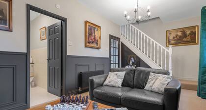 Pools Cottage 3 - Billards Room