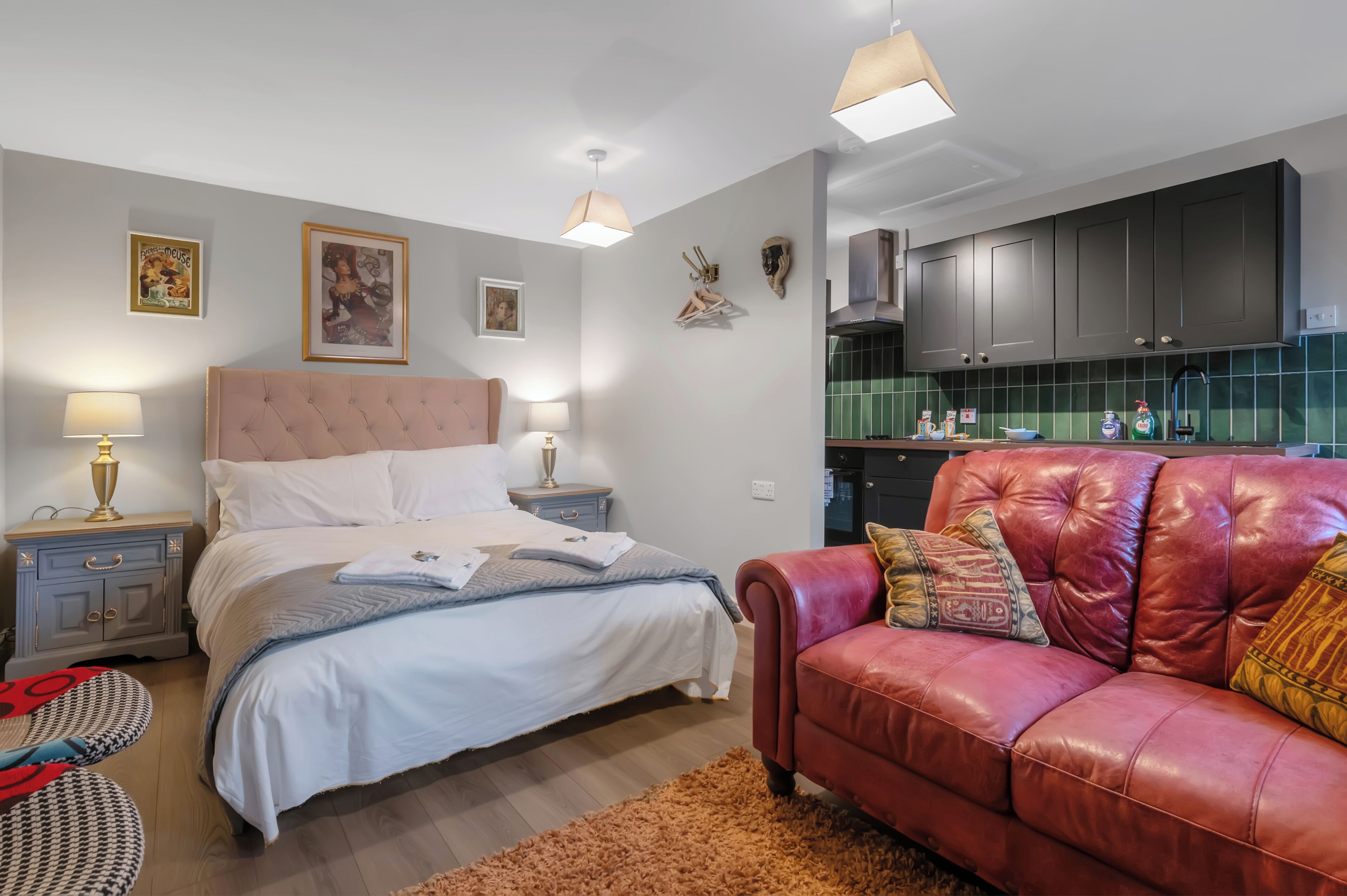 Cottage, 1 Double Bed, Non Smoking | Iron/ironing board, free WiFi, bed sheets