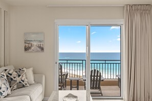 TV - June 21-24 Now Open*Golf Cart*Pool & Hot Tub* Tiki Bar*Beach Access* Kiddie Pool (Miramar Beach)