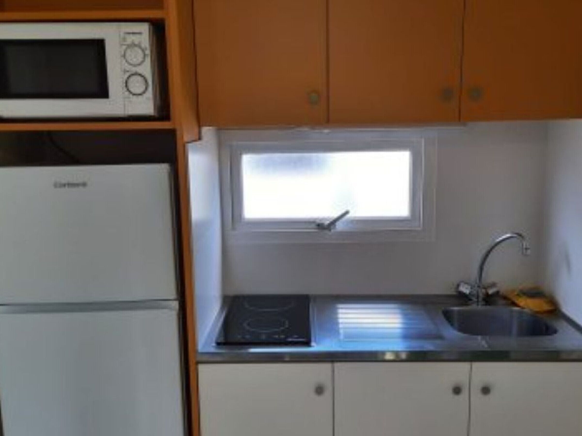 Fridge, microwave, coffee/tea maker