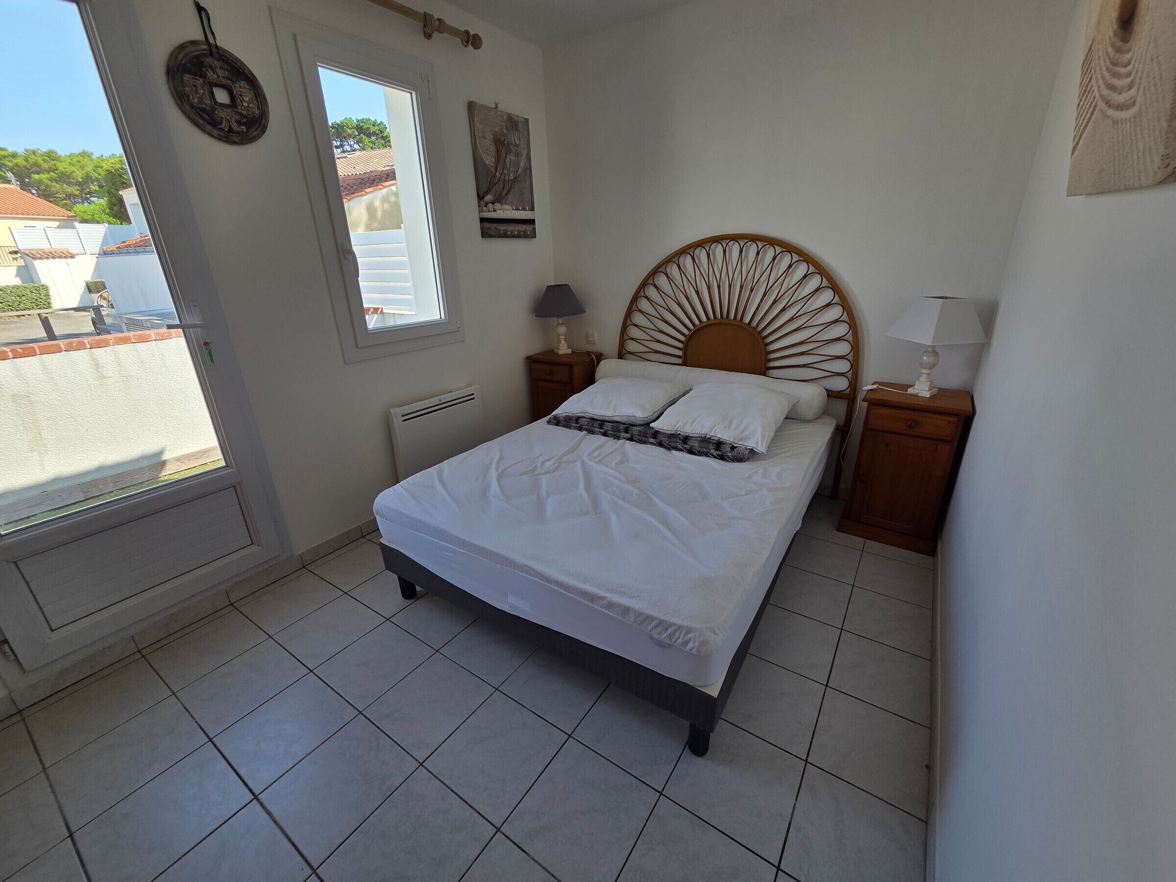2 bedrooms