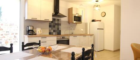 Fridge, microwave, dishwasher