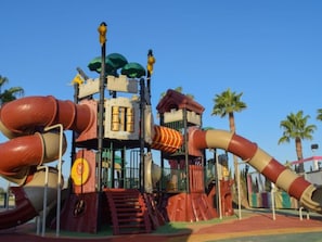 Children’s area - Bungalow with Terrace - 2 Guests (Crevillente)