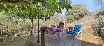 Casa vacanze 'Le Mas' con vista montagna, Wi-Fi, aria condizionata