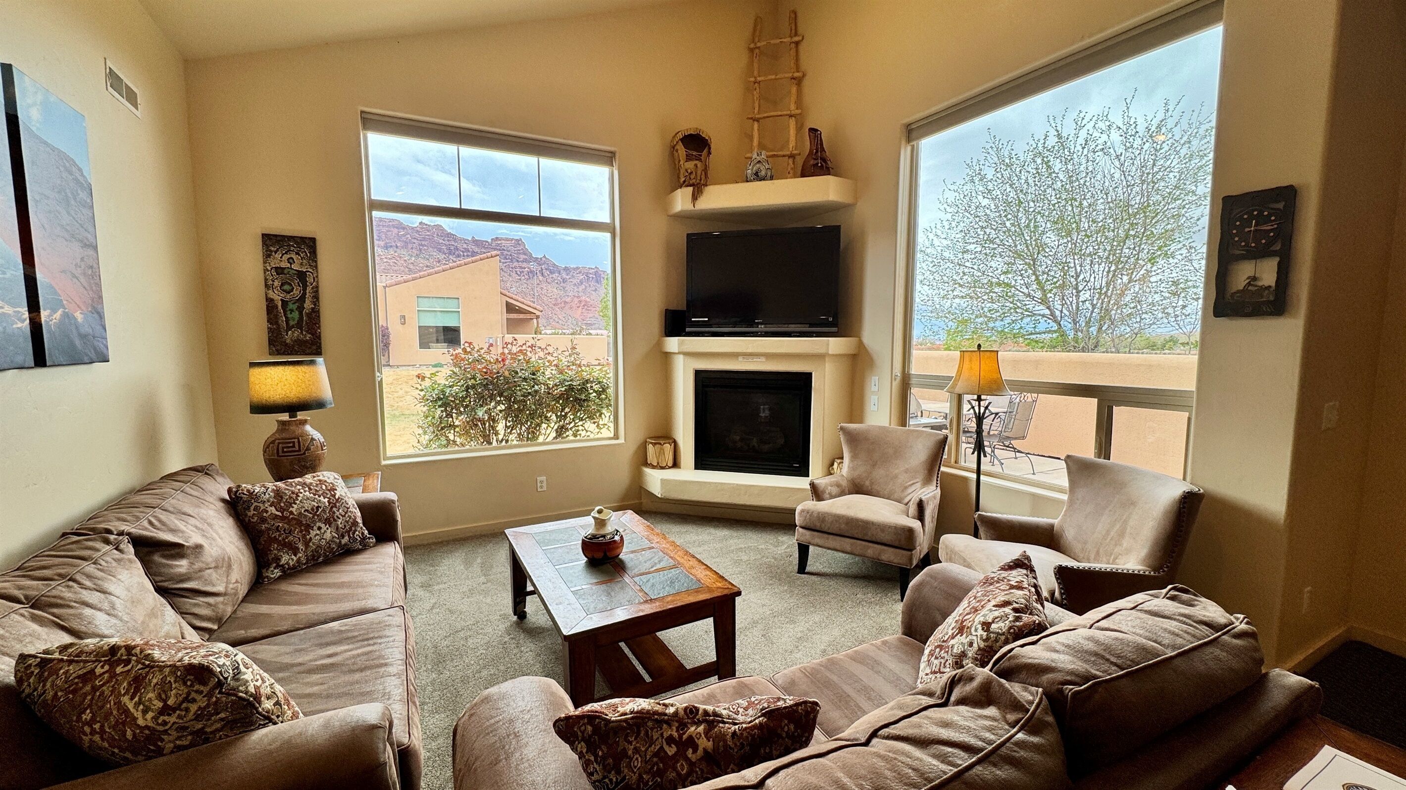 TV connectée, cheminée