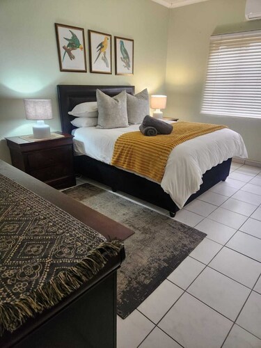 12 Saddleback Village