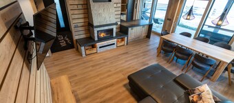 Vila Klif, a spacious vacation home near the ski slopes with a sauna and patio.