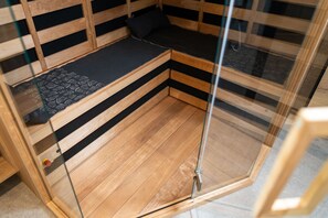 Sauna - Vila Klif, a spacious vacation home near the ski slopes with a sauna and patio. (Ambrož pod Krvavcem)