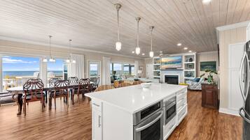 House, Beach View, Beachfront | Private kitchen | Full-sized fridge, microwave, oven, stovetop