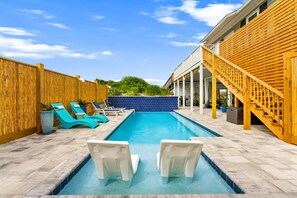Casa, vistas a la playa, frente a la playa | Piscina privada