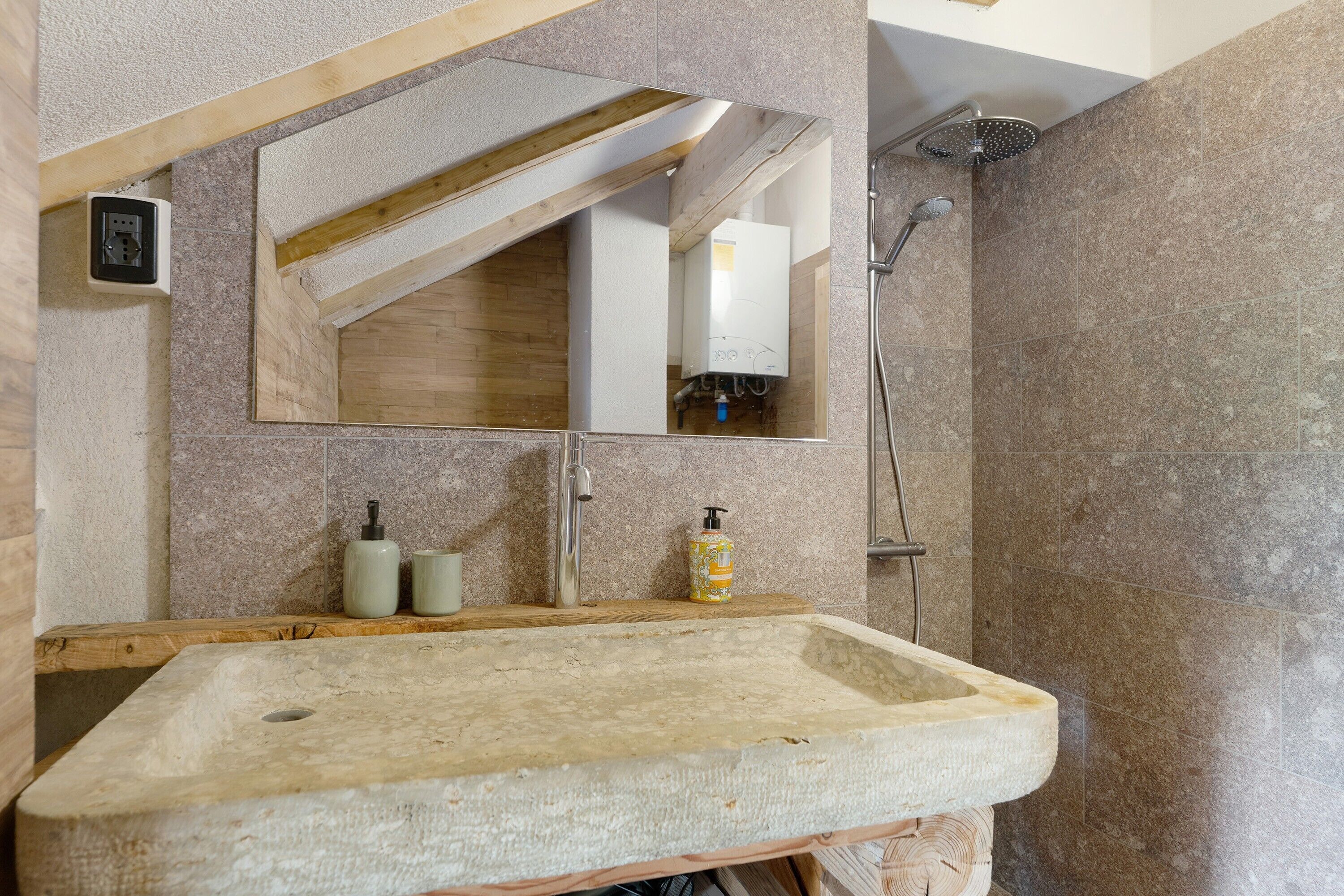 Dusche, Haartrockner
