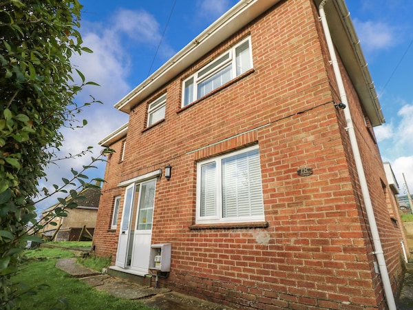 Red Brick Haven - Hampshire