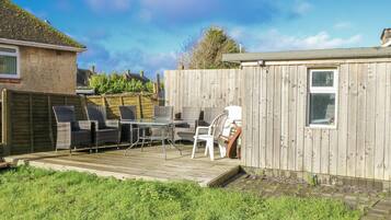 Khu ẩm thực ngoài trời