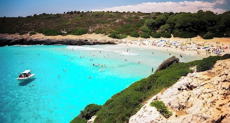 Beach nearby. Dream Villa with Private Pool in Cala Romántica (S'Estany d'en Mas)