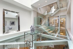 Interior - The Park Lane Suite/Luxury 3Bedroom Sleeps 10 PL3B (London)