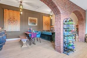 Cottage, 1 Bedroom, Non Smoking | Interior