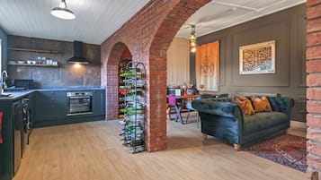 Cottage, 1 Bedroom, Non Smoking | Interior