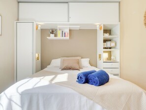 1 bedroom, desk, Internet - Canal Port Empuries by Interhome (Empuriabrava)