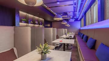 Estúdio, para não fumantes | Cortinas blackout, Wi-Fi de cortesia