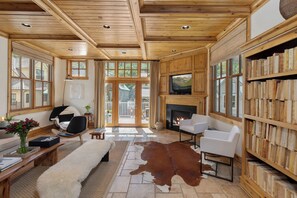 Interior - First Light | Luxury Condo In Telluride, Near Skiing, & Downtown (Telluride)