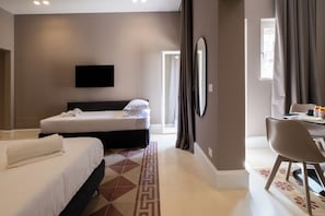 Blackout curtains, soundproofing, iron/ironing board, free WiFi - Palazzo Pisani - Bari (Bari)