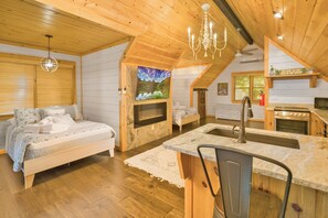 4 chambres, fer et planche à repasser, Wi-Fi, draps fournis